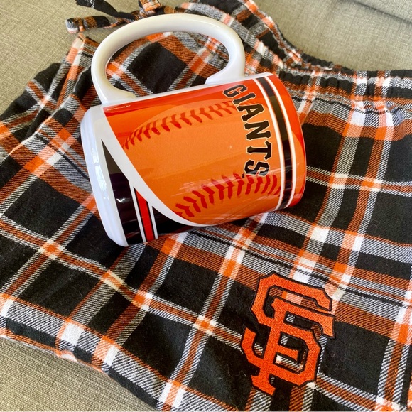 Like New San Francisco Giants Flannel PJ Lounge Pants & Gently Used Giants Mug - Picture 3 of 12